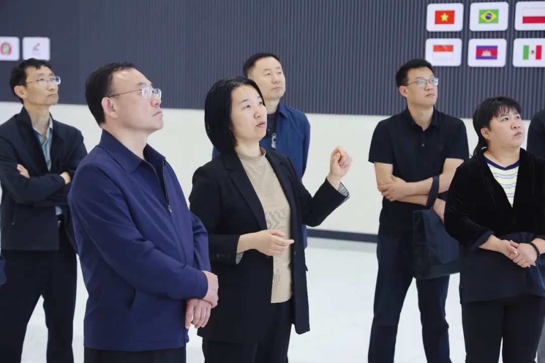河北省科學(xué)技術(shù)協(xié)會?領(lǐng)導(dǎo)一行赴唐山神州機(jī)械集團(tuán)調(diào)研指導(dǎo)工作